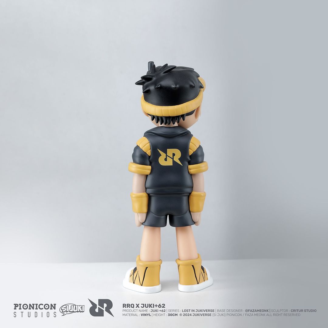 Si Juki x RRQ Toy